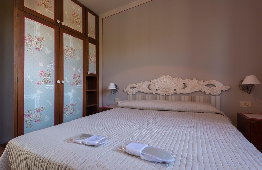 Country House Il Casale Hotel Altidona Habitación foto